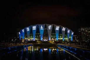 大连阿尔滨主场不敌江苏苏宁，遗憾失利